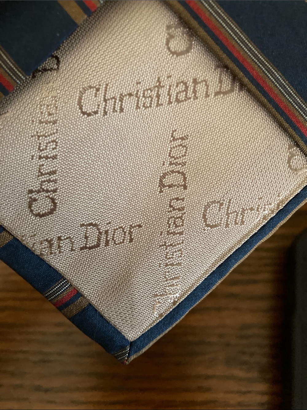 Christian Dior EUC Vintage Navy Silk Tie with Red and Tan Diagonal Stripes - Picture 4 of 4